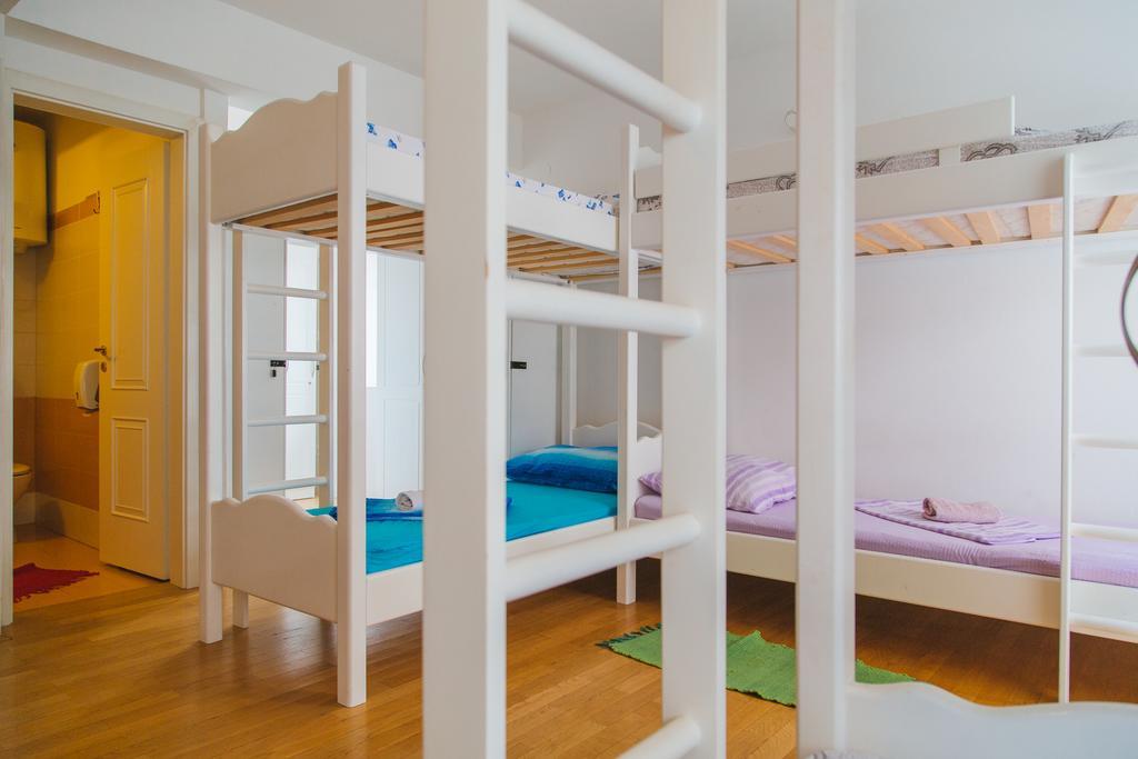 Cheap Sleep Marinero (Adults Only) Hostel Hvar Town Exterior foto