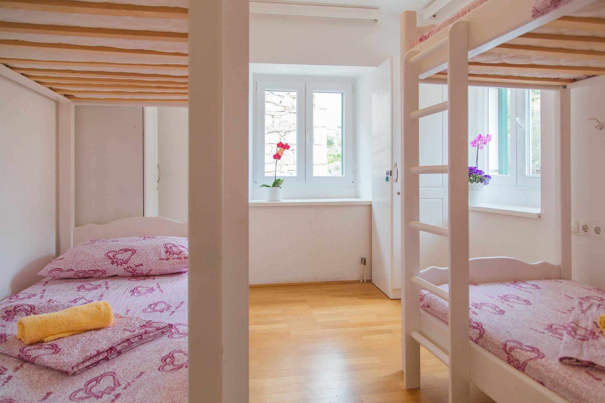 Cheap Sleep Marinero (Adults Only) Hostel Hvar Town Exterior foto